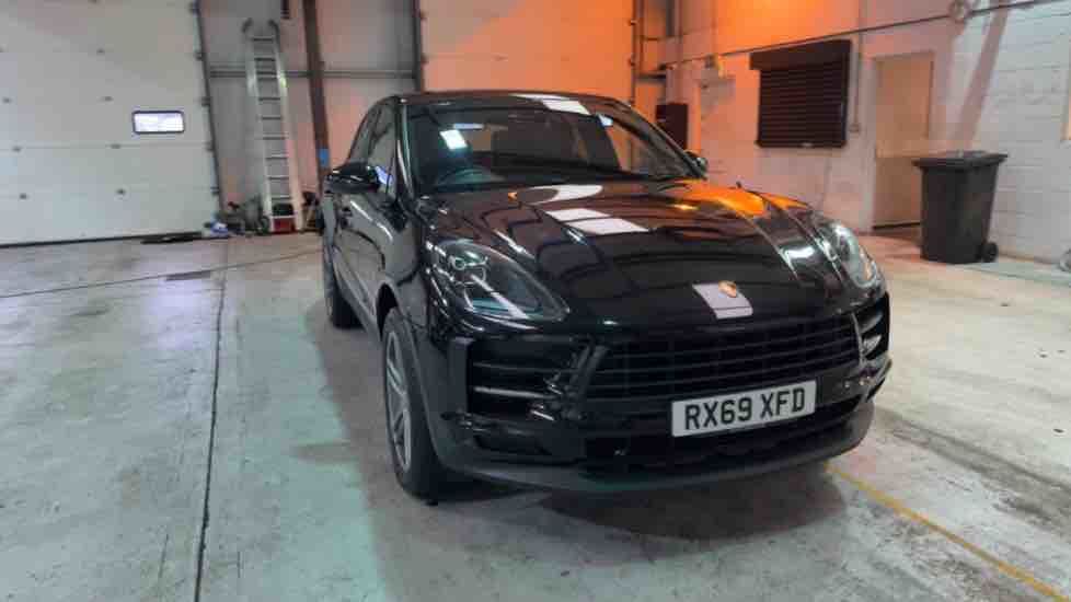 More views of Porsche Macan