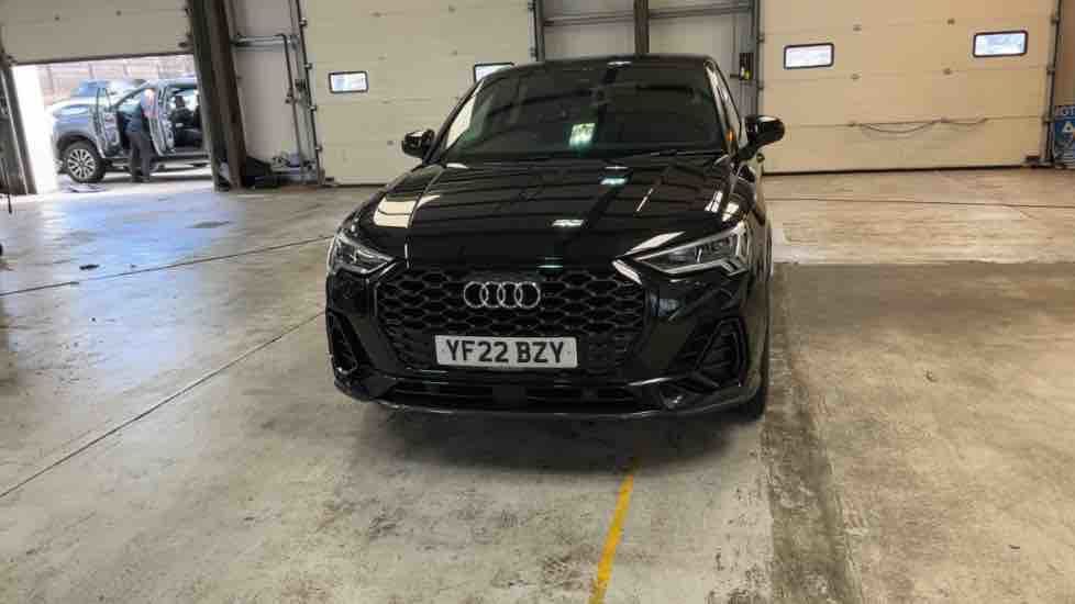 More views of Audi Q3