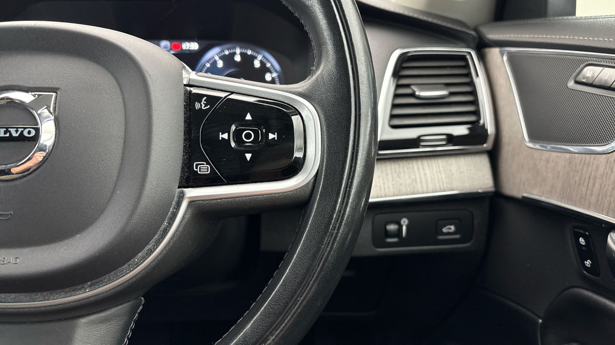Volvo XC90 Image 14
