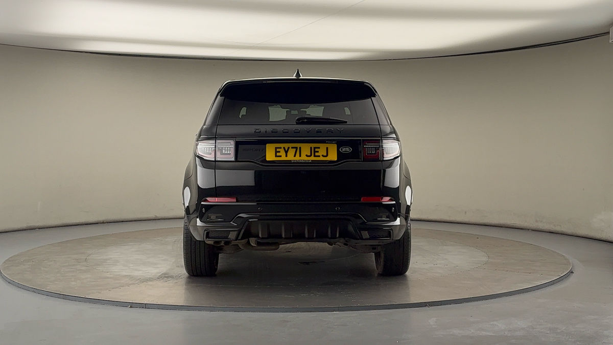 Land Rover Discovery Sport Image 4