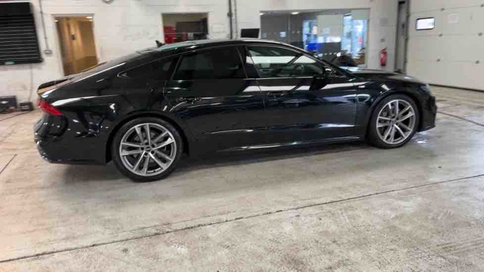 More views of Audi A7