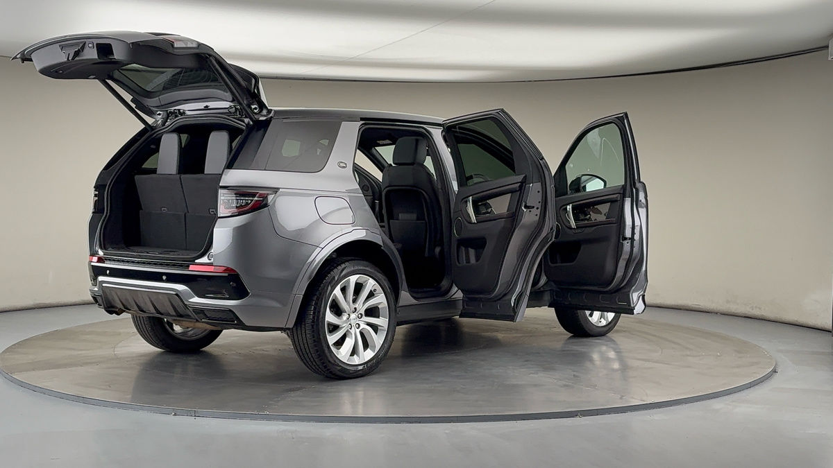 More views of Land Rover Discovery Sport