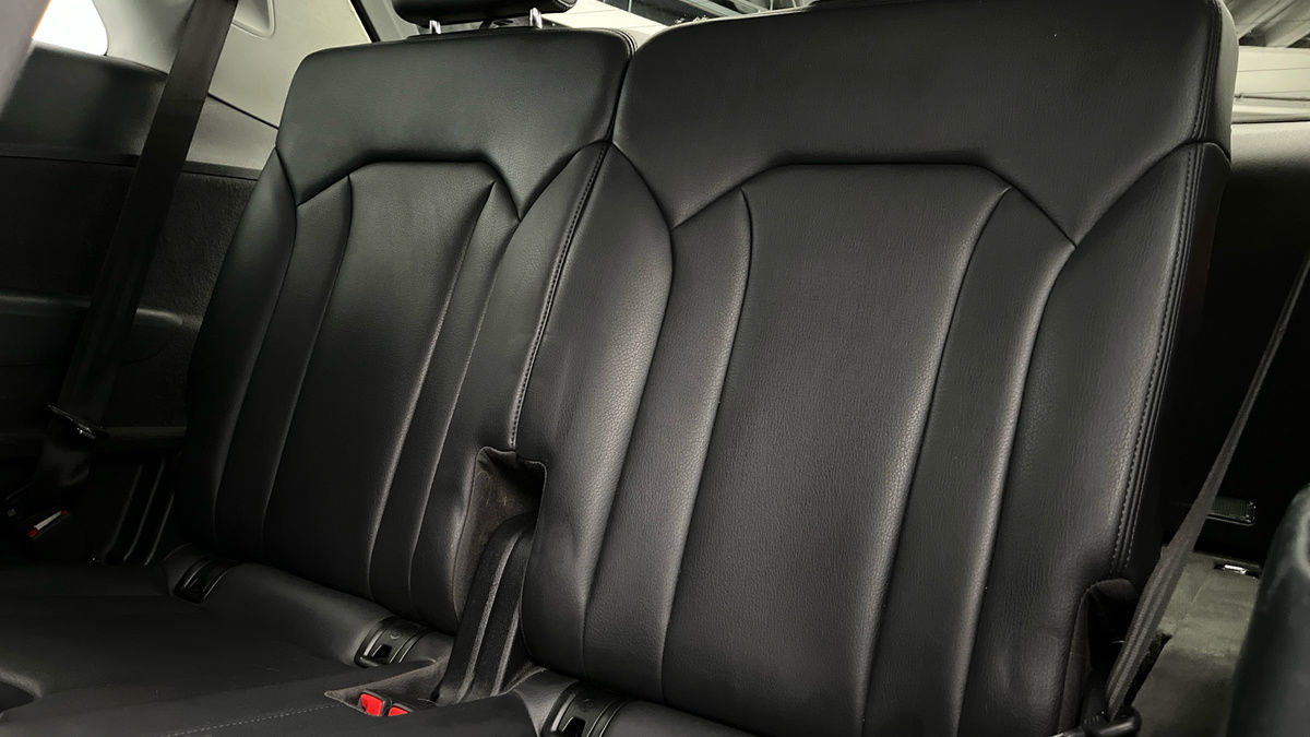 Audi Q7 Image 25