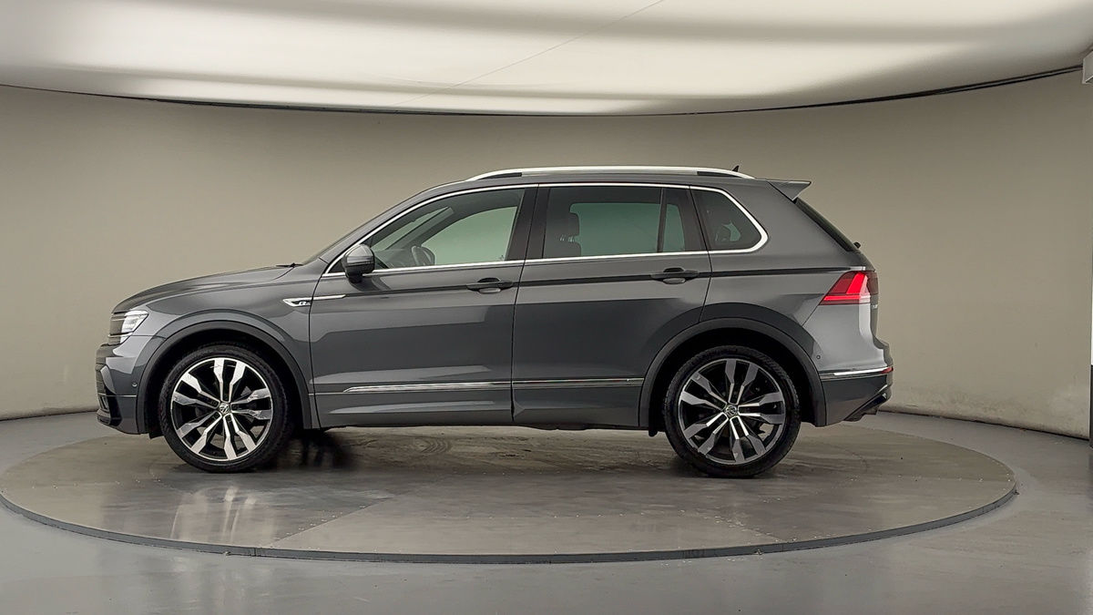 More views of Volkswagen Tiguan