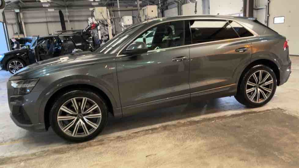More views of Audi Q8