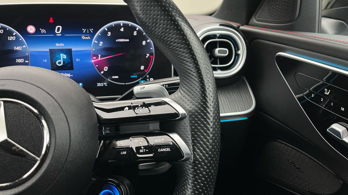 Mercedes-Benz C Class Image 14