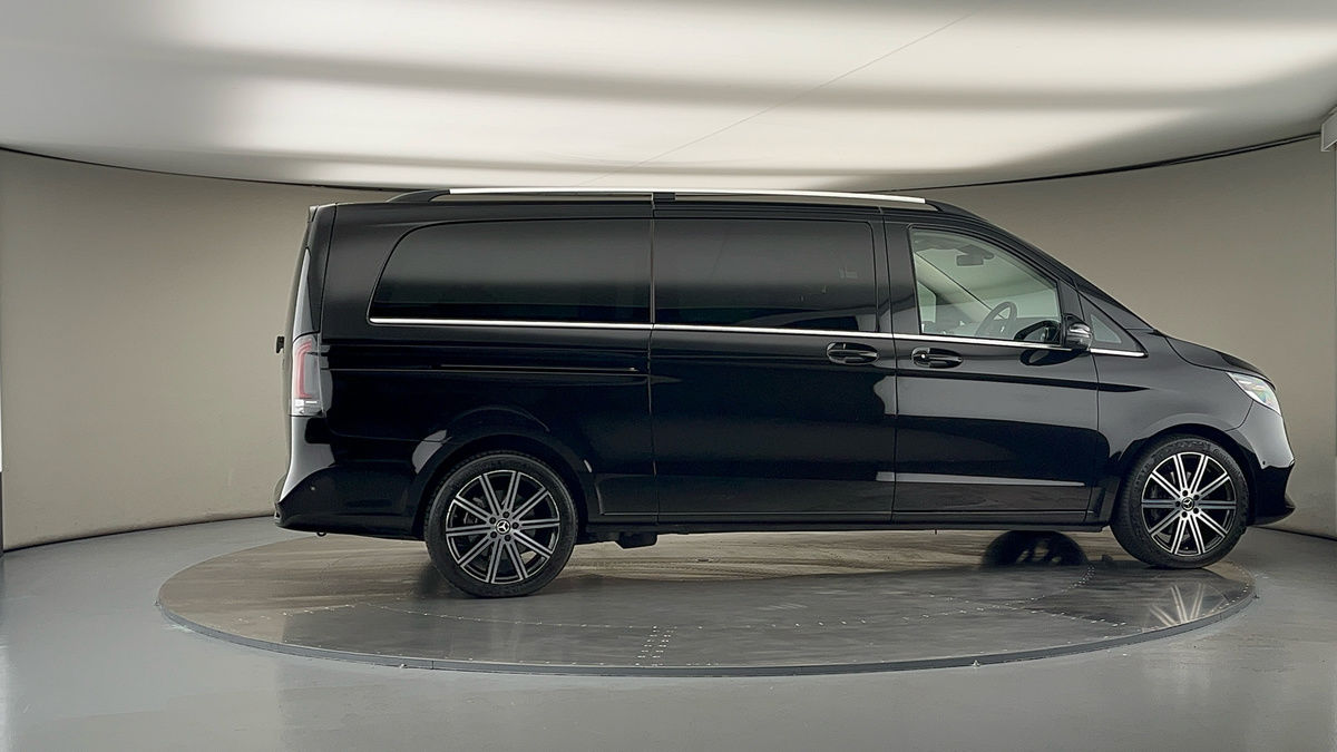 More views of Mercedes-Benz V Class