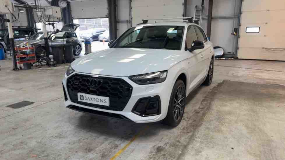 More views of Audi Q5