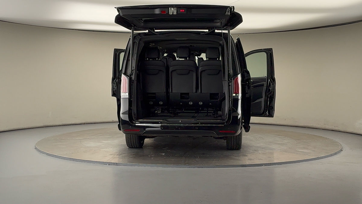 More views of Mercedes-Benz V Class