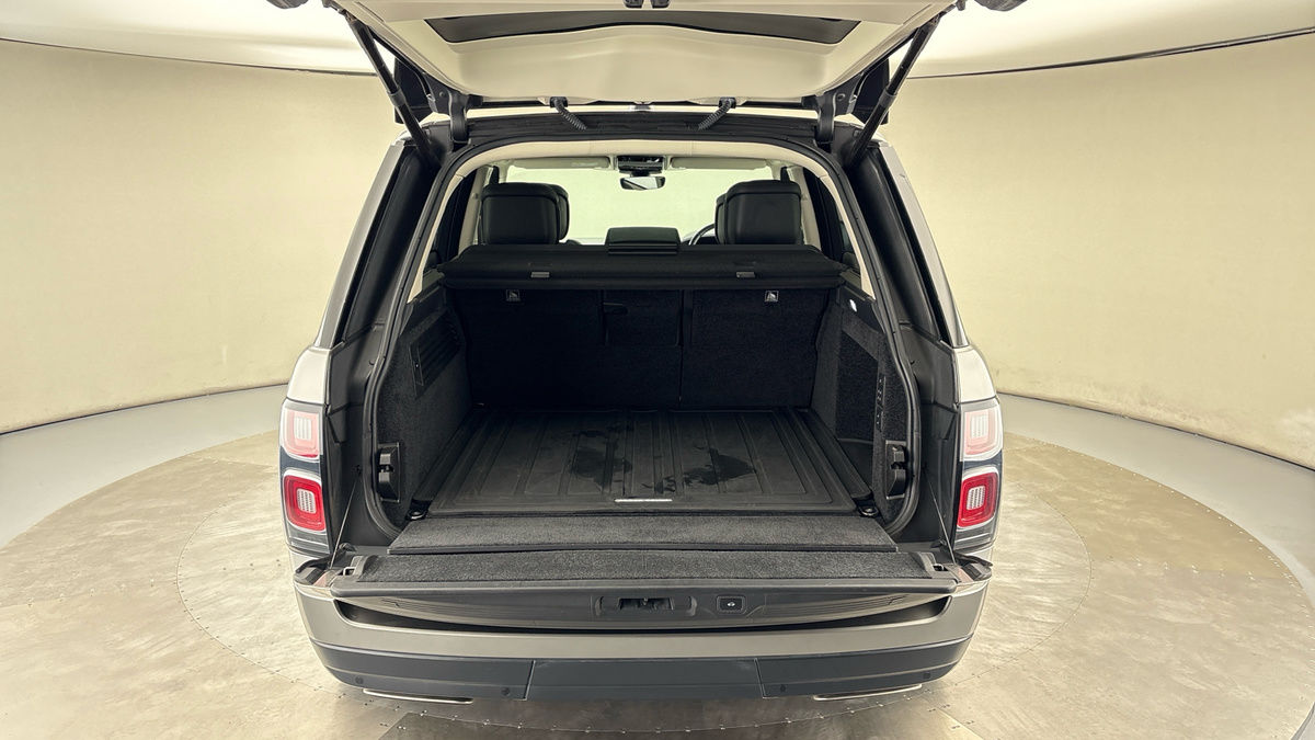 Land Rover Range Rover Image 11