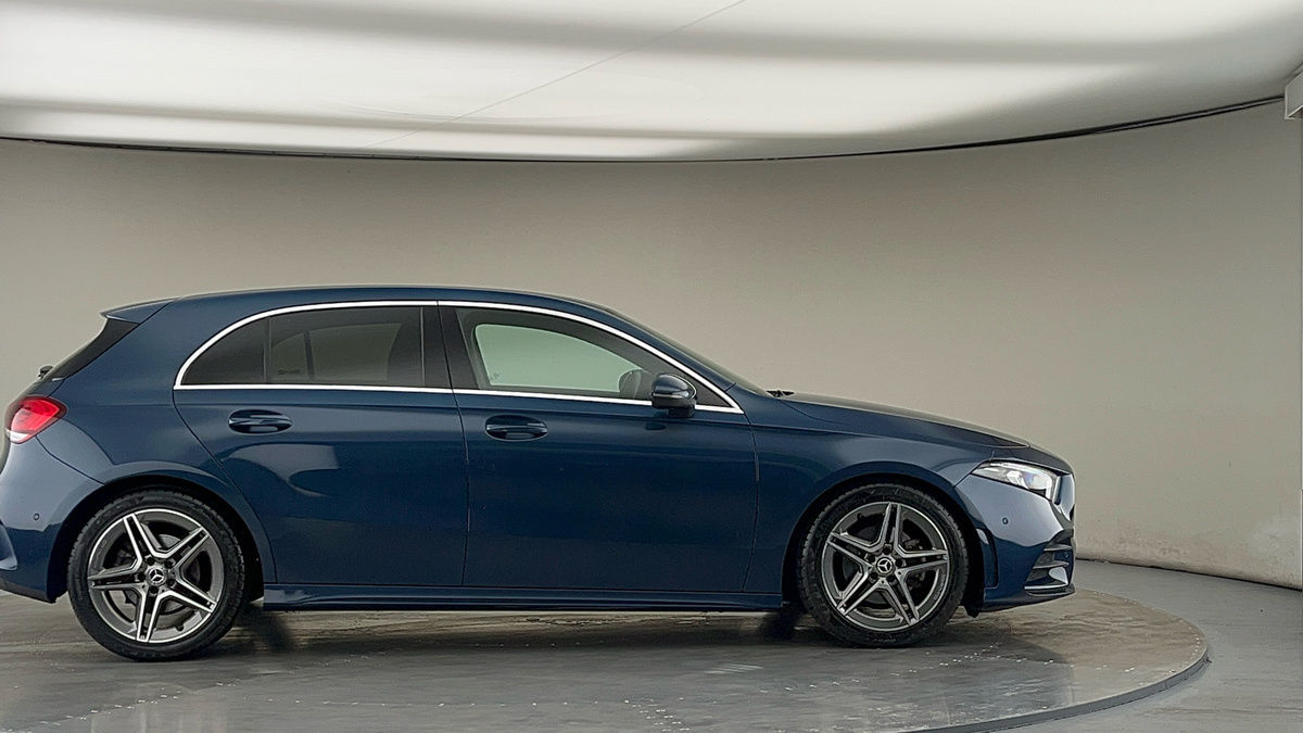 Mercedes-Benz A Class Image 16