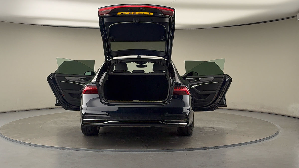 More views of Audi A7