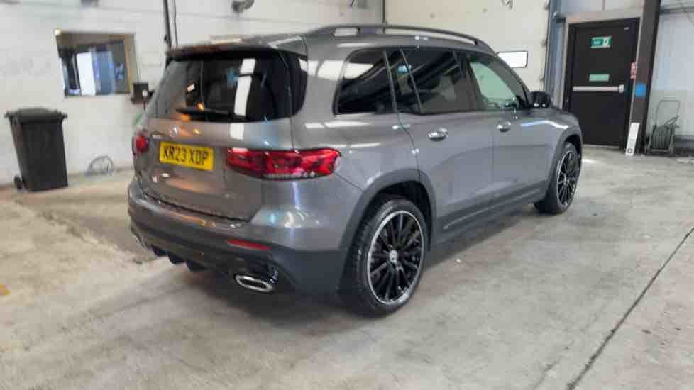 More views of Mercedes-Benz GLB