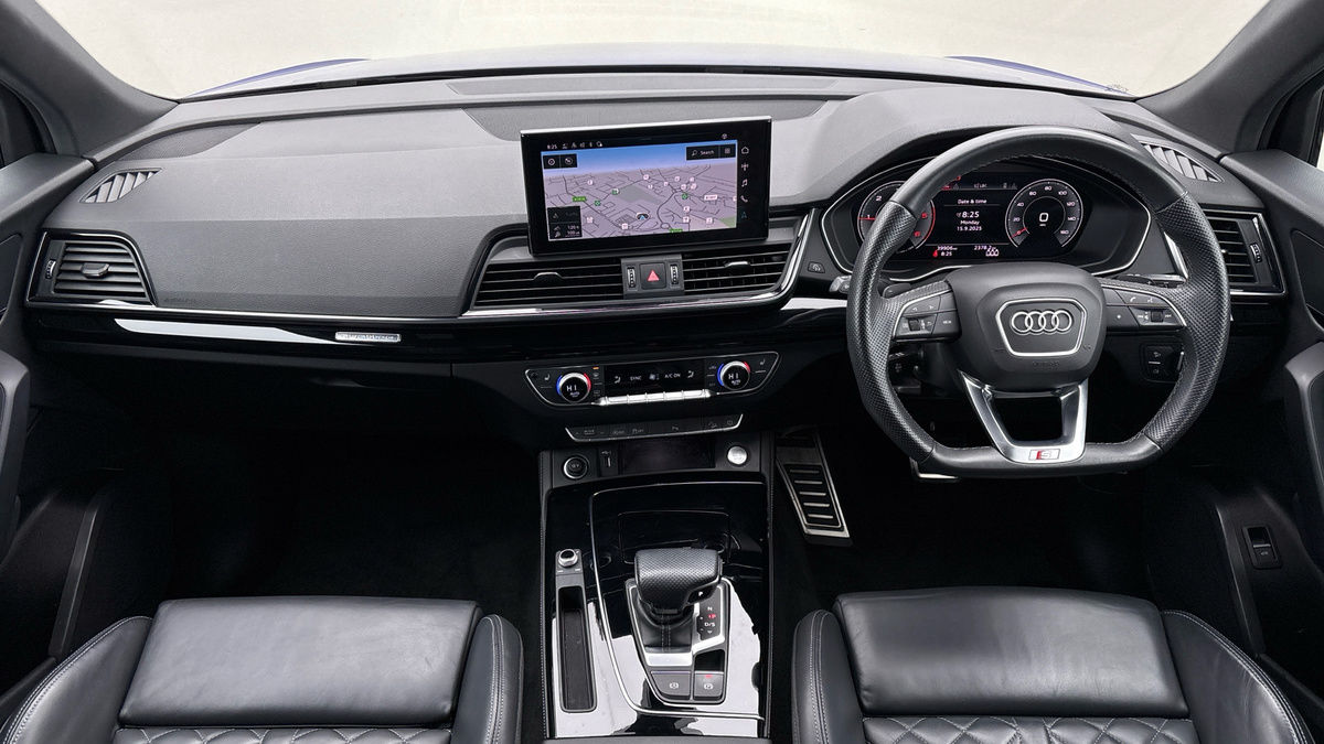 Audi Q5 Image 12
