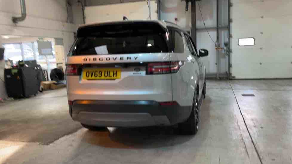 More views of Land Rover Discovery