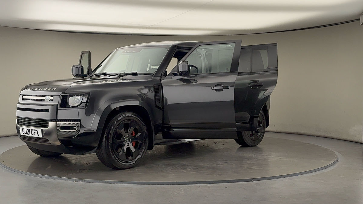 More views of Land Rover Defender 110