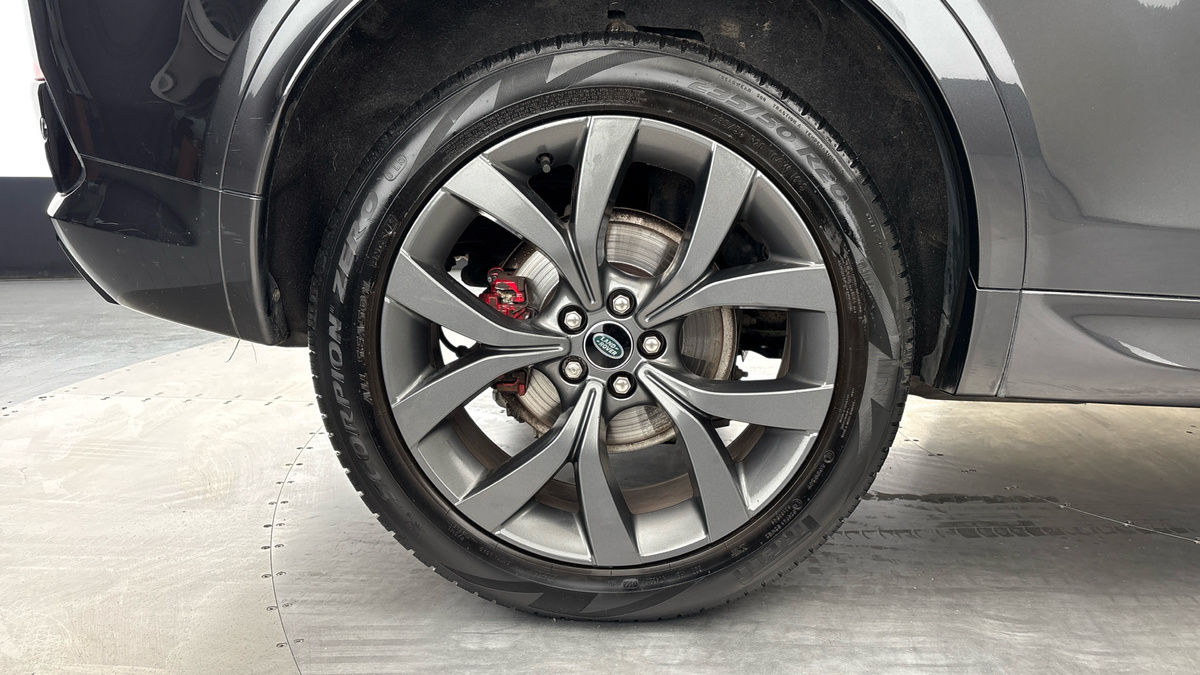 Land Rover Discovery Sport Image 10