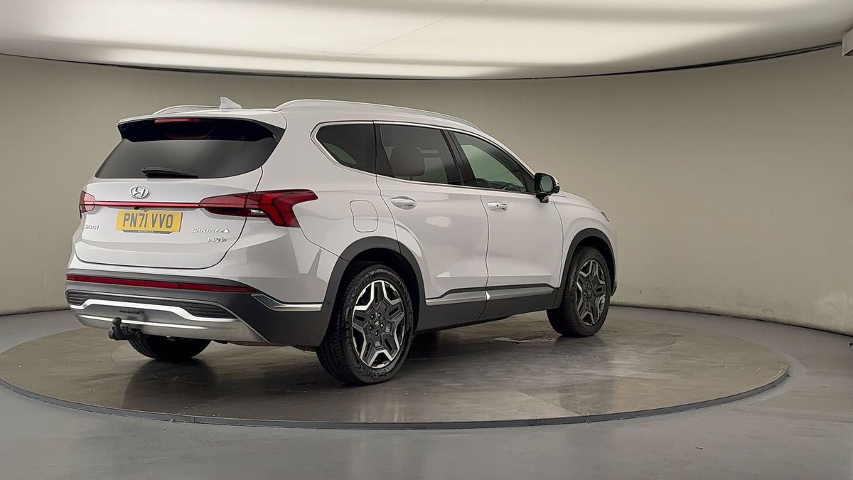 More views of Hyundai Santa Fe