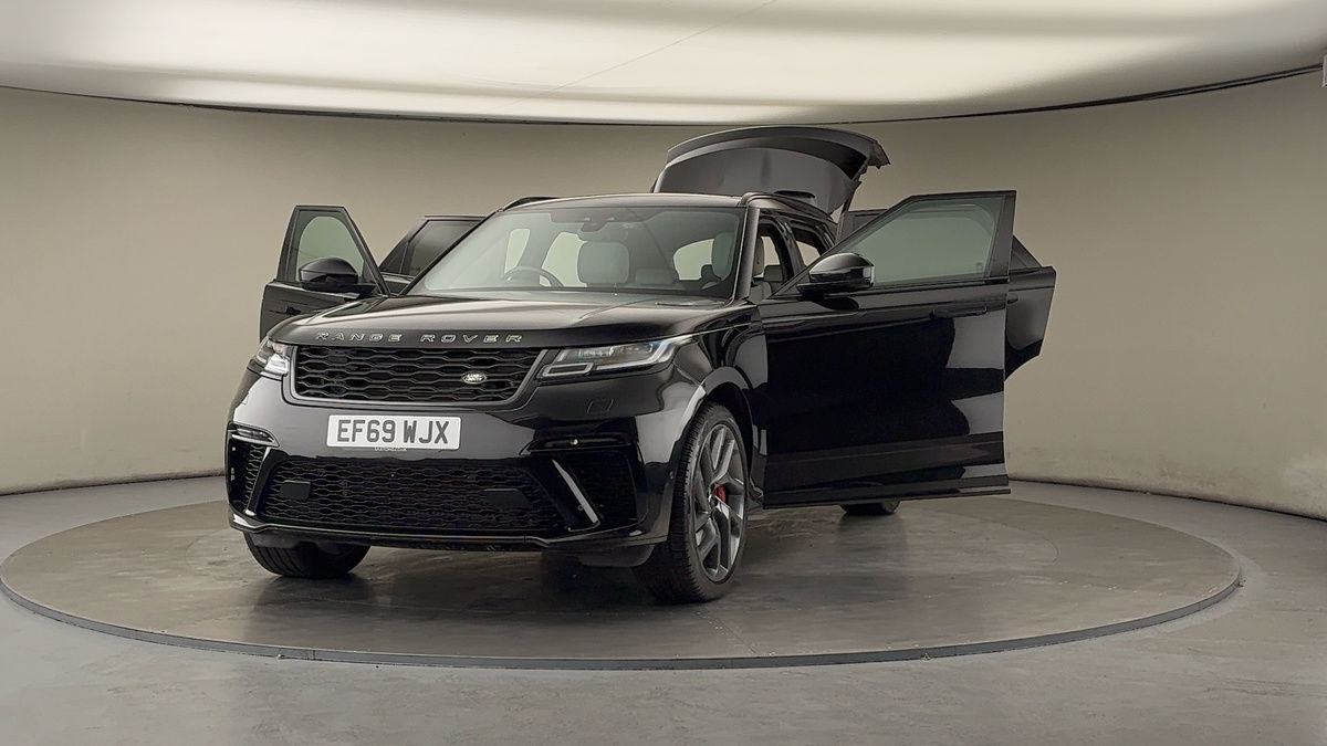 More views of Land Rover Range Rover Velar