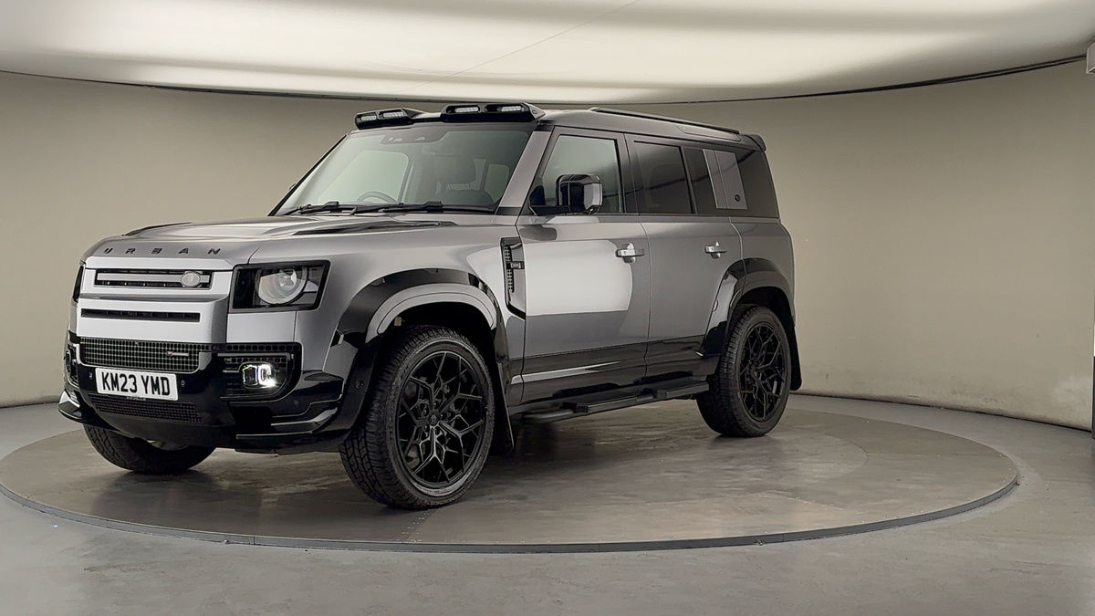 More views of Land Rover Defender 110