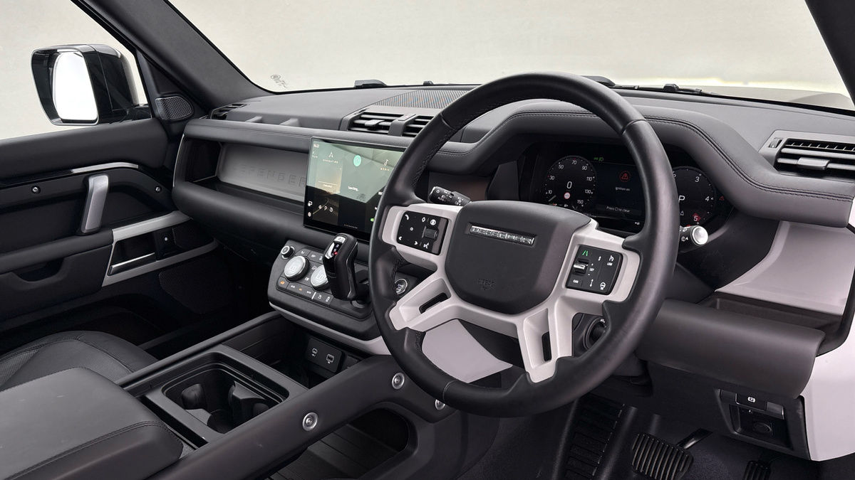 Land Rover Defender 90 Urban Image 5