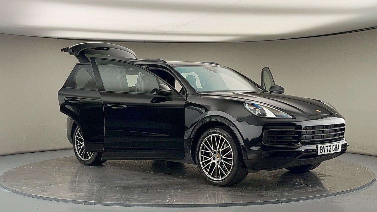 More views of Porsche Cayenne