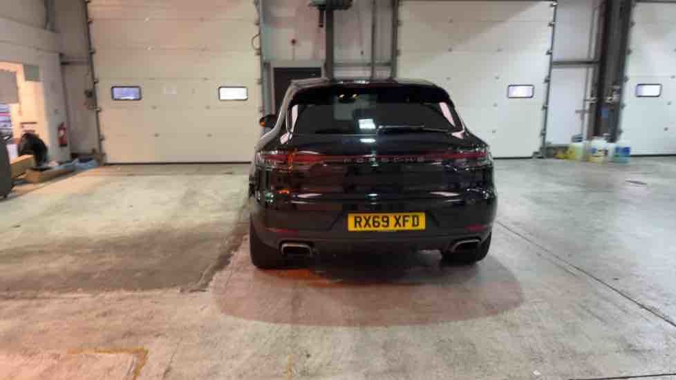 More views of Porsche Macan