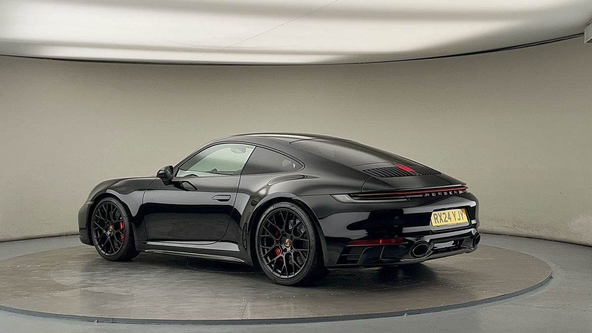 More views of Porsche 911