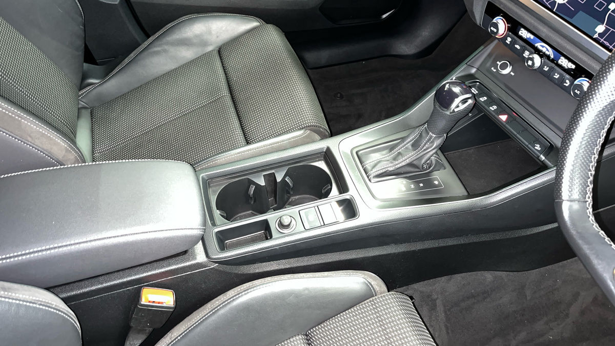 Audi Q3 Image 18