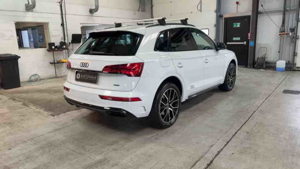 More views of Audi Q5