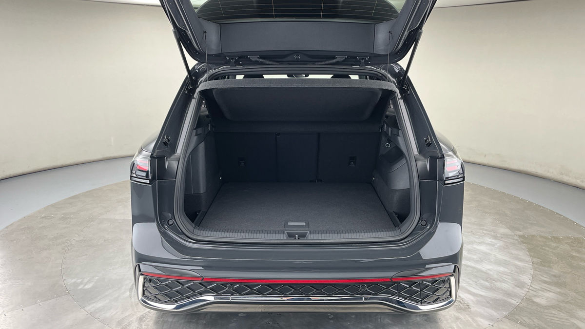 Volkswagen Tiguan Image 11