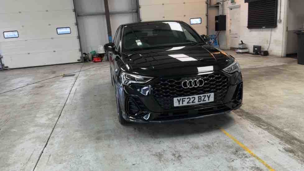 More views of Audi Q3