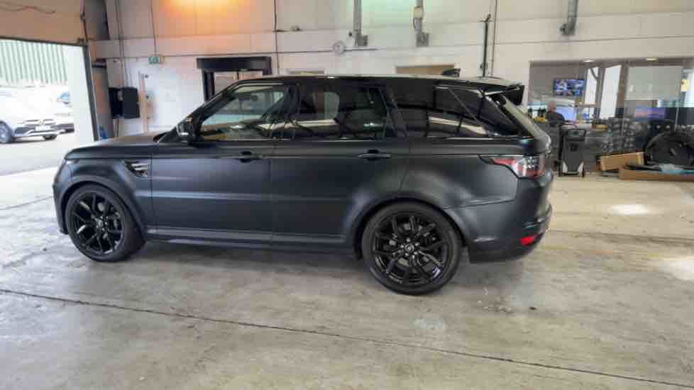 More views of Land Rover Range Rover Sport