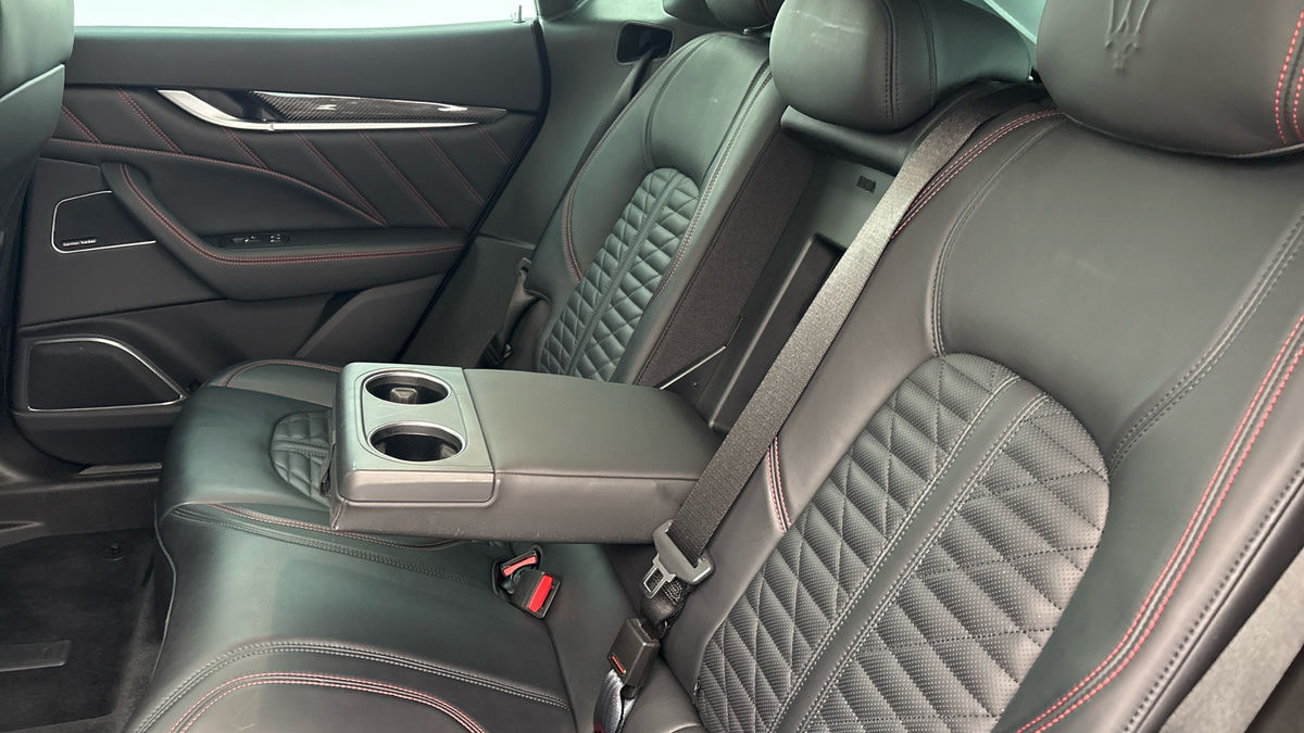 Maserati Levante Image 9