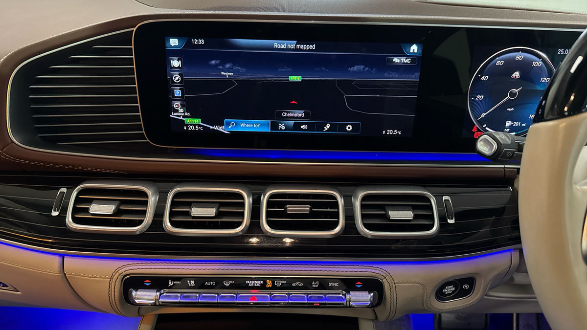Mercedes-Benz Maybach GLS Image 17