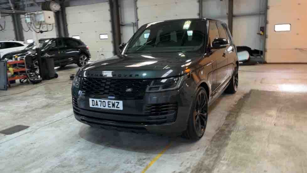 More views of Land Rover Range Rover
