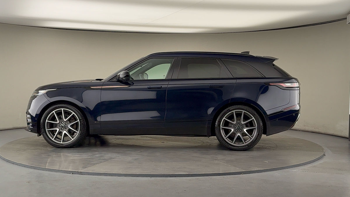 More views of Land Rover Range Rover Velar