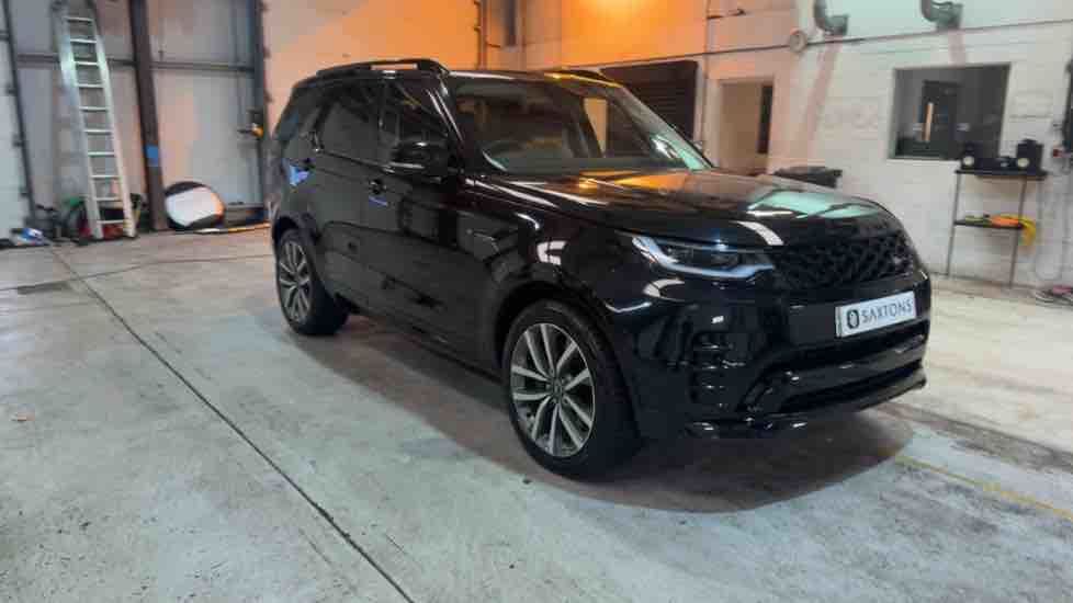 More views of Land Rover Discovery