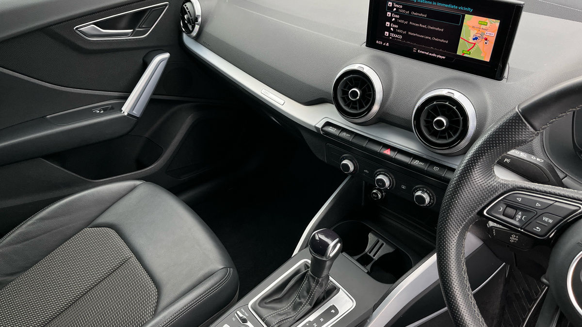 Audi Q2 Image 18