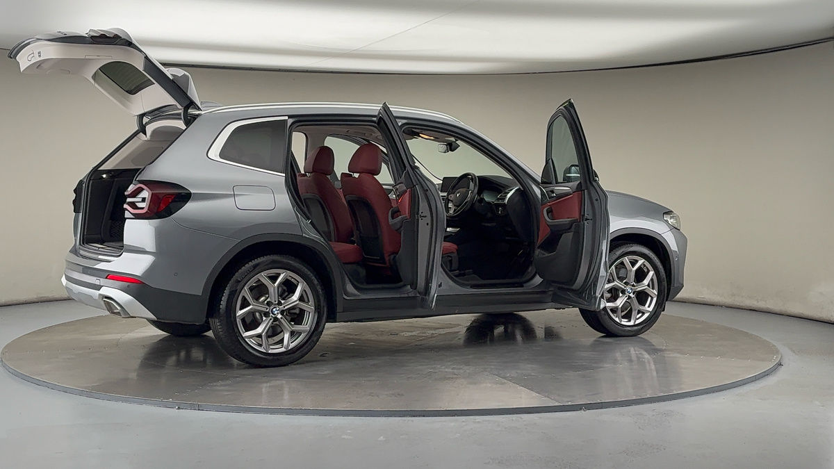 More views of BMW X3