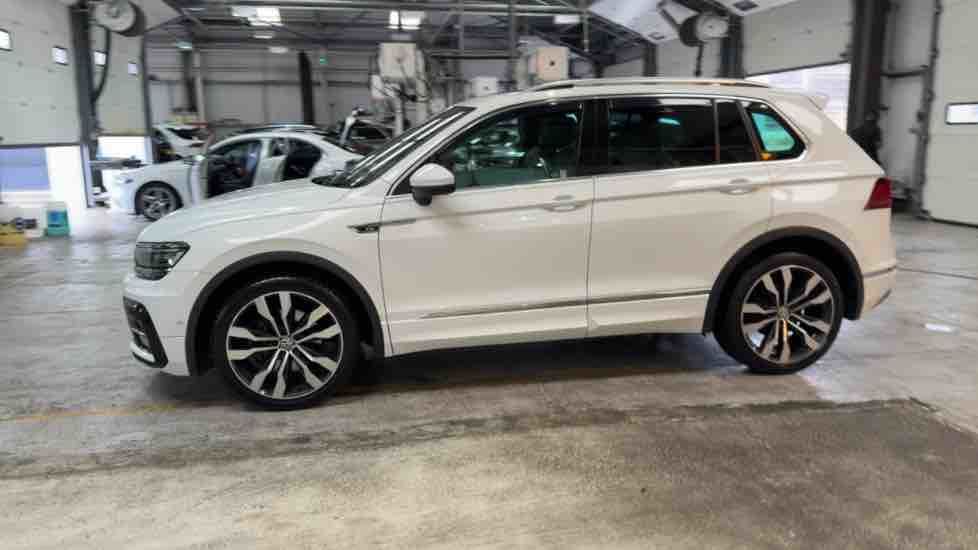 More views of Volkswagen Tiguan