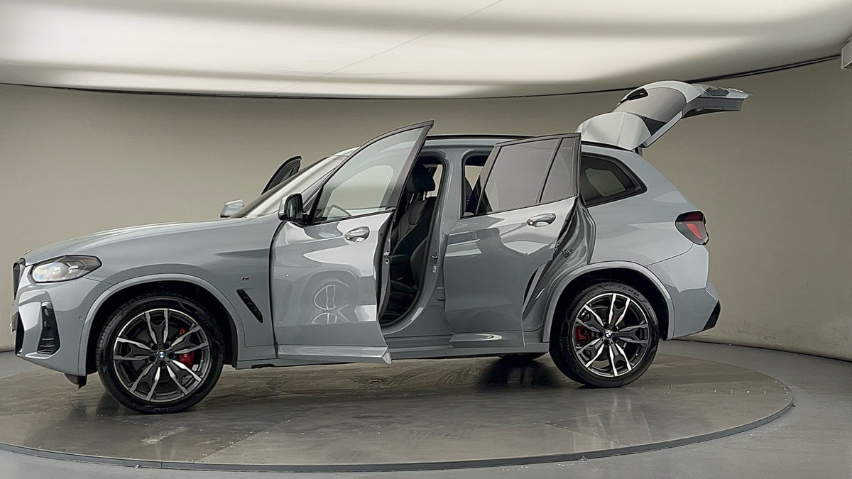 More views of BMW X3