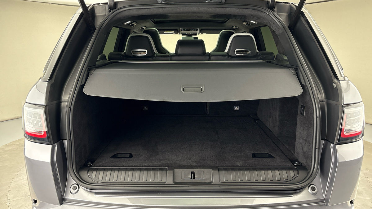 Land Rover Range Rover Sport Image 11
