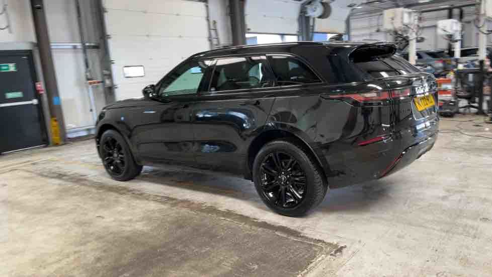 More views of Land Rover Range Rover Velar