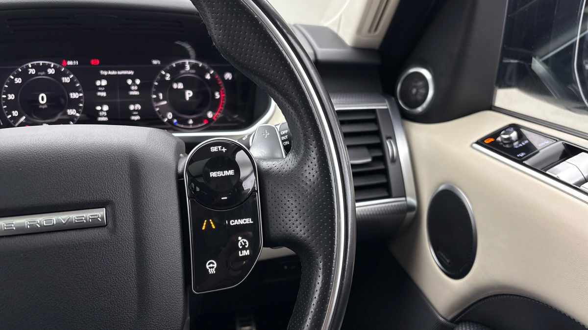 Land Rover Range Rover Sport Image 14