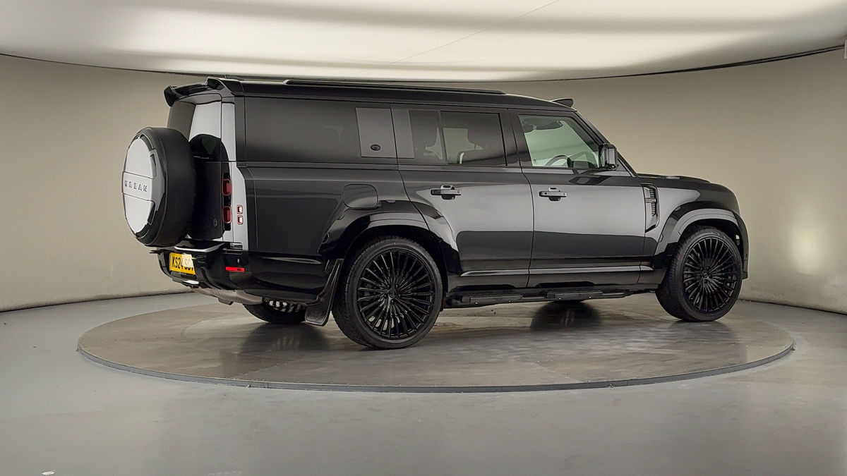 More views of Land Rover Defender 130