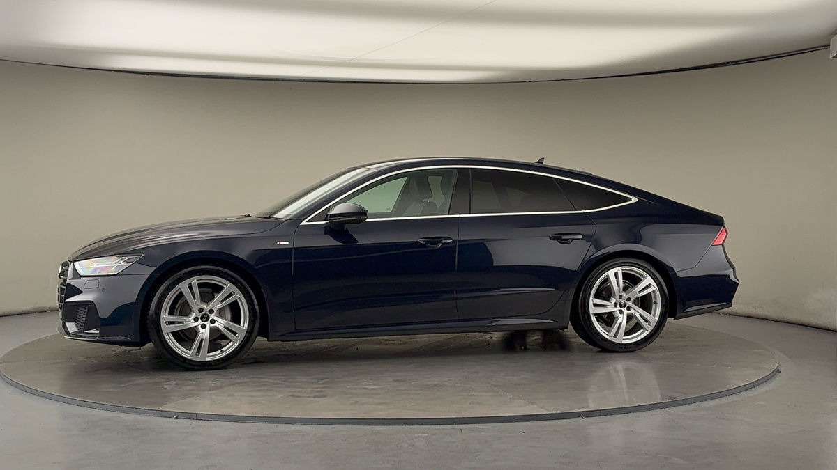 More views of Audi A7