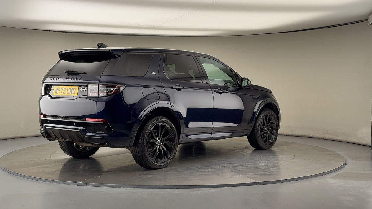 Land Rover Discovery Sport Image 21