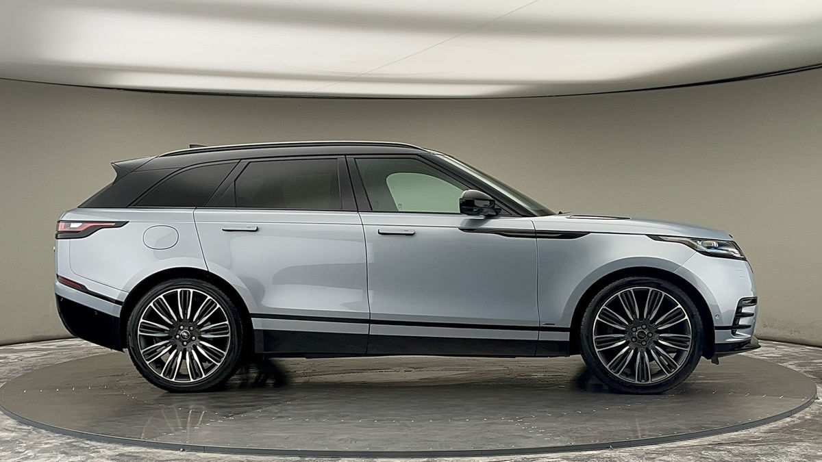 More views of Land Rover Range Rover Velar