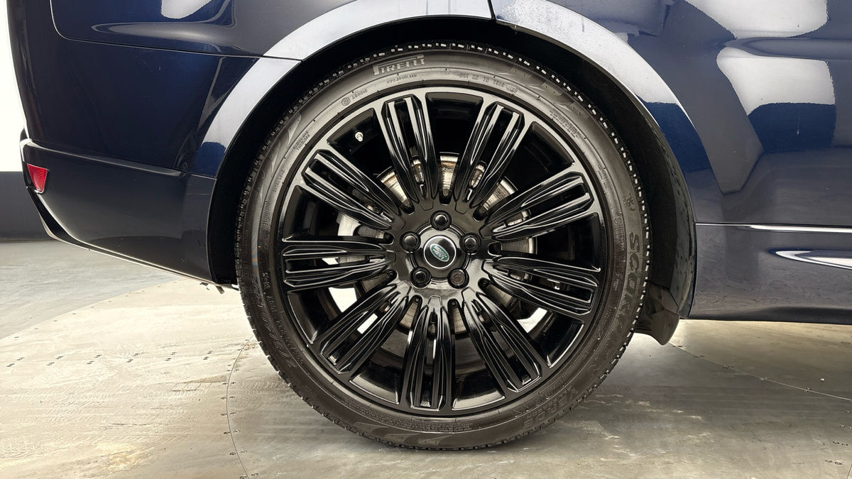 Land Rover Range Rover Sport Image 10